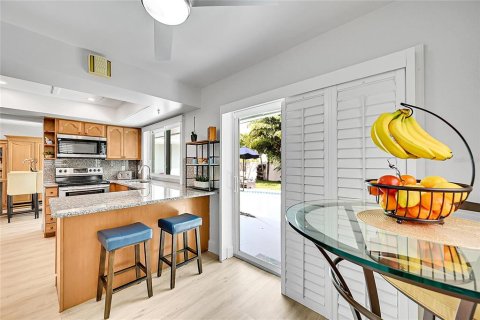 Casa en venta en Fort Lauderdale, Florida, 3 dormitorios, 129.23 m2 № 1732349 - foto 19