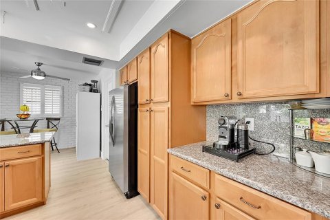 Casa en venta en Fort Lauderdale, Florida, 3 dormitorios, 129.23 m2 № 1732349 - foto 14