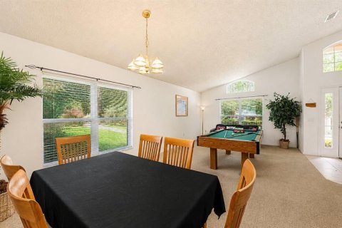 Villa ou maison à vendre à Haines City, Floride: 4 chambres, 177.63 m2 № 2120976 - photo 7