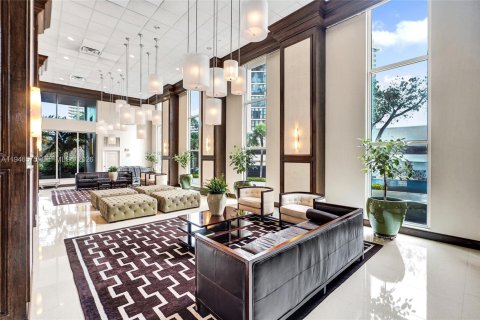 Купить кондоминиум в Майами-Бич, Флорида 1 спальня, 88.26м2, № 2002662 - фото 2