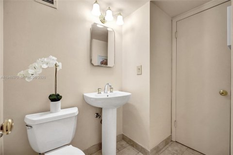 Купить кондоминиум в Майами-Бич, Флорида 1 спальня, 88.26м2, № 2002662 - фото 12