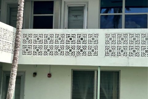 Condominio en venta en Hollywood, Florida, 1 dormitorio, 61.78 m2 № 2035324 - foto 16