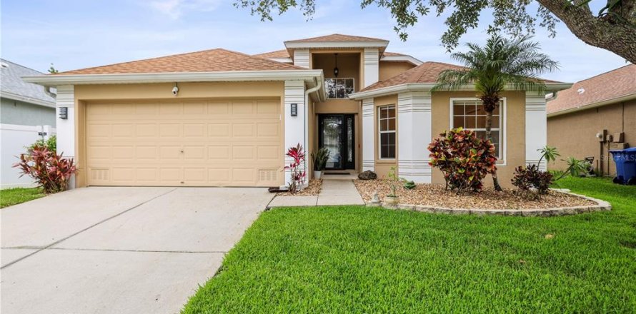 Casa en Saint Petersburg, Florida 3 dormitorios, 165.64 m2 № 1782781