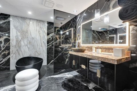 Купить кондоминиум в Авентура, Флорида 4 спальни, 243.78м2, № 2000017 - фото 15