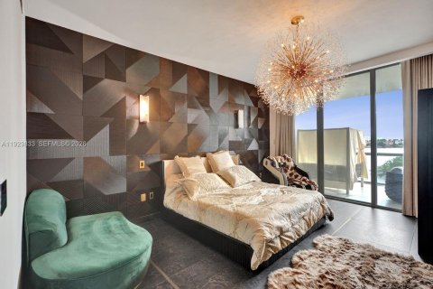 Condo in Aventura, Florida, 4 bedrooms  № 2000017 - photo 13