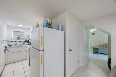 Immobilier commercial à vendre à Saint Petersburg, Floride: 3 chambres, 165.55 m2 № 1879662 - photo 26
