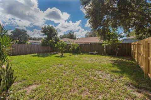 House in Riverview, Florida 3 bedrooms, 140 sq.m. № 2420081 - photo 24