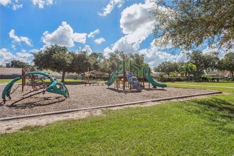 House in Riverview, Florida 3 bedrooms, 140 sq.m. № 2420081 - photo 28