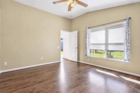 House in Riverview, Florida 3 bedrooms, 140 sq.m. № 2420081 - photo 18