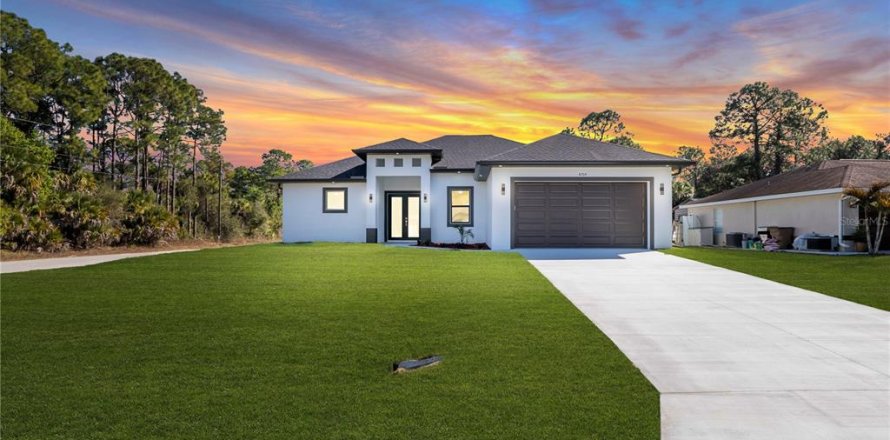 Villa ou maison à Lehigh Acres, Floride 3 chambres, 152.64 m2 № 2291679