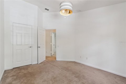 Townhouse in Orlando, Florida 3 bedrooms, 155.33 sq.m. № 2216095 - photo 23