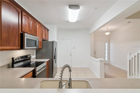 Townhouse in Orlando, Florida 3 bedrooms, 155.33 sq.m. № 2216095 - photo 20