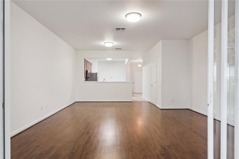 Townhouse in Orlando, Florida 3 bedrooms, 155.33 sq.m. № 2216095 - photo 13