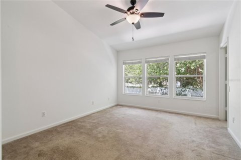 Townhouse in Orlando, Florida 3 bedrooms, 155.33 sq.m. № 2216095 - photo 28