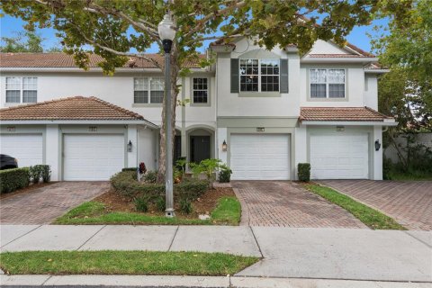 Townhouse in Orlando, Florida 3 bedrooms, 155.33 sq.m. № 2216095