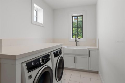 Condo in Lake Buena Vista, Florida, 4 bedrooms № 2157791 - photo 30