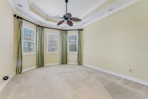 House in Estero, Florida 4 bedrooms, 183.48 sq.m. № 2238728 - photo 4