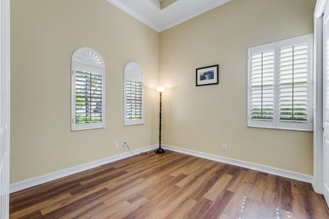 House in Estero, Florida 4 bedrooms, 183.48 sq.m. № 2238728 - photo 15