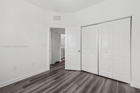 Adosado en alquiler en Homestead, Florida, 3 dormitorios, 123.65 m2 № 1985905 - foto 12