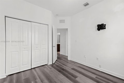 Adosado en alquiler en Homestead, Florida, 3 dormitorios, 123.65 m2 № 1985905 - foto 11