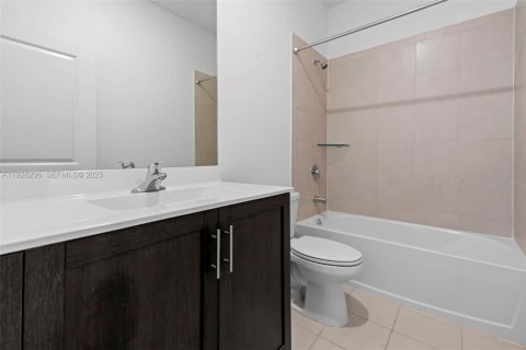 Adosado en alquiler en Homestead, Florida, 3 dormitorios, 123.65 m2 № 1985905 - foto 14