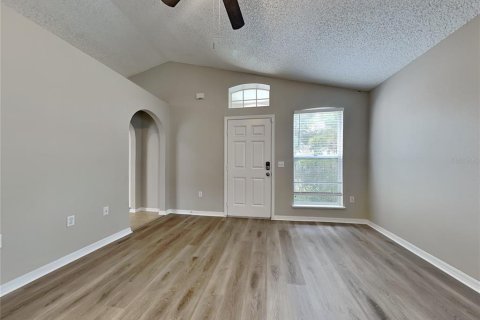 Casa en alquiler en Riverview, Florida, 3 dormitorios, 106.65 m2 № 1873029 - foto 2