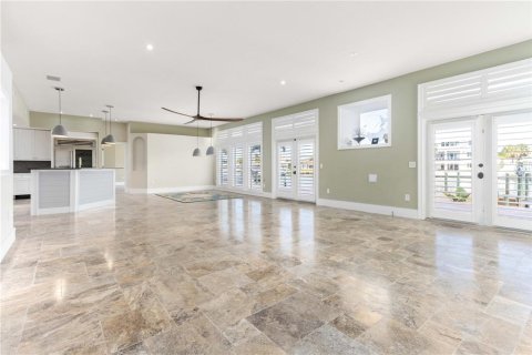 Casa en venta en Clearwater, Florida, 3 dormitorios, 206.99 m2 № 2227867 - foto 14