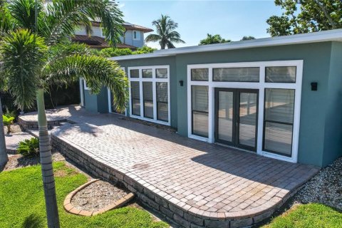 Casa en venta en Clearwater, Florida, 3 dormitorios, 206.99 m2 № 2227867 - foto 7