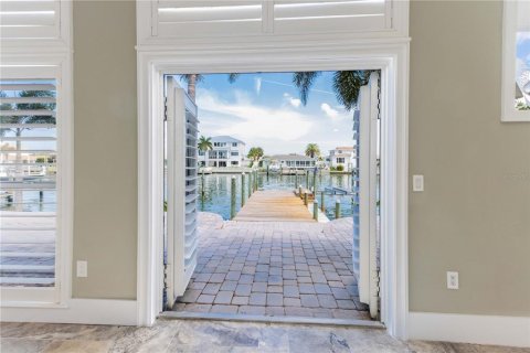 Casa en venta en Clearwater, Florida, 3 dormitorios, 206.99 m2 № 2227867 - foto 13