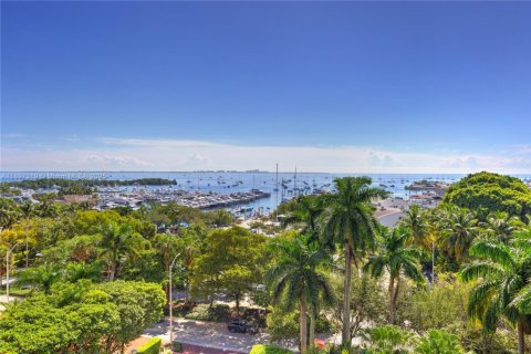 Condo in Miami, Florida, 3 bedrooms  № 1948609 - photo 6