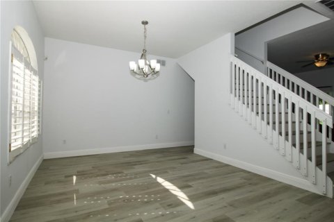 Casa en venta en Winter Garden, Florida, 5 dormitorios, 285.58 m2 № 1750154 - foto 10