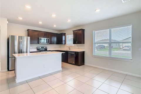 Villa ou maison à vendre à Kissimmee, Floride: 3 chambres, 176.51 m2 № 2233240 - photo 19
