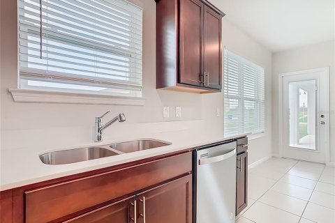 Villa ou maison à vendre à Kissimmee, Floride: 3 chambres, 176.51 m2 № 2233240 - photo 16