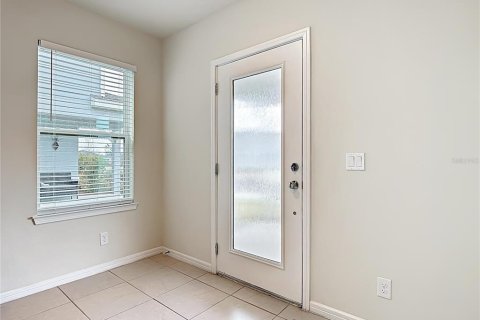 Villa ou maison à vendre à Kissimmee, Floride: 3 chambres, 176.51 m2 № 2233240 - photo 5