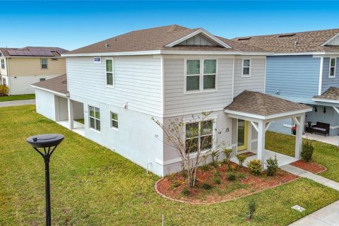 Villa ou maison à vendre à Kissimmee, Floride: 3 chambres, 176.51 m2 № 2233240 - photo 3