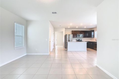 Villa ou maison à vendre à Kissimmee, Floride: 3 chambres, 176.51 m2 № 2233240 - photo 23