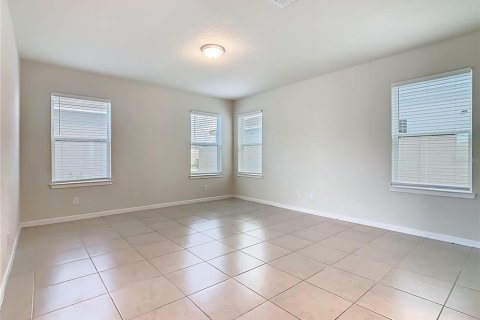 Villa ou maison à vendre à Kissimmee, Floride: 3 chambres, 176.51 m2 № 2233240 - photo 21
