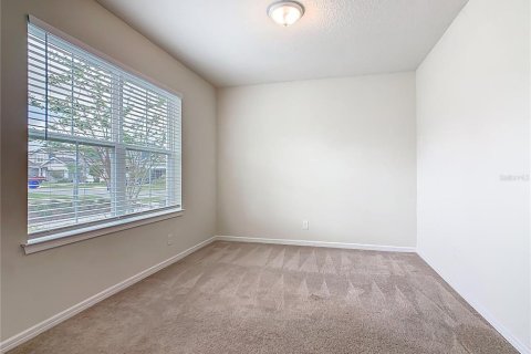 Villa ou maison à vendre à Kissimmee, Floride: 3 chambres, 176.51 m2 № 2233240 - photo 13