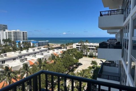 Condo à Pompano Beach, Floride, 1 chambre № 2273654