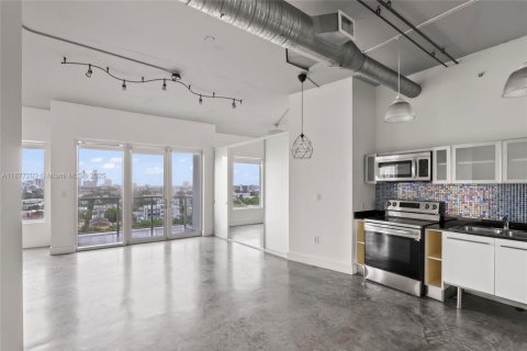 Copropriété à vendre à Miami, Floride: 2 chambres, 93.74 m2 № 1980691 - photo 2