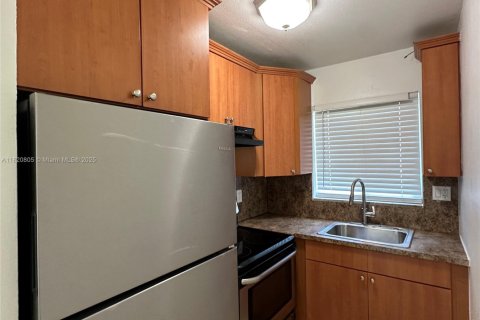 Appartement à louer à Fort Lauderdale, Floride № 1779258 - photo 9