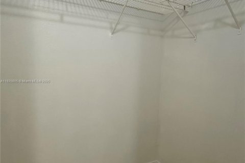 Appartement à louer à Fort Lauderdale, Floride № 1779258 - photo 4