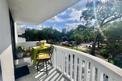 Condo in Orlando, Florida, 2 bedrooms  № 1629842 - photo 7
