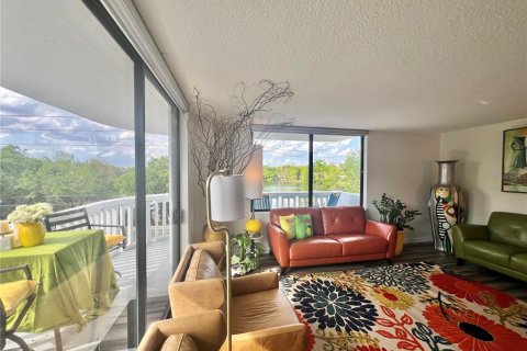 Condo in Orlando, Florida, 2 bedrooms  № 1629842 - photo 28