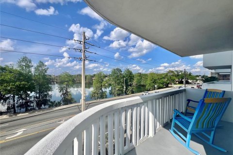 Condo in Orlando, Florida, 2 bedrooms  № 1629842 - photo 6