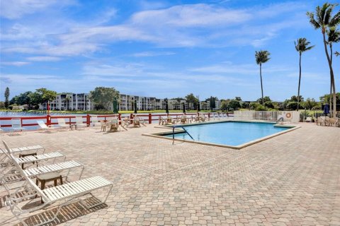 Condominio en venta en Davie, Florida, 2 dormitorios, 128.67 m2 № 1982914 - foto 19