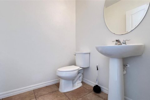 Casa en alquiler en Clermont, Florida, 4 dormitorios, 225.47 m2 № 1918121 - foto 10