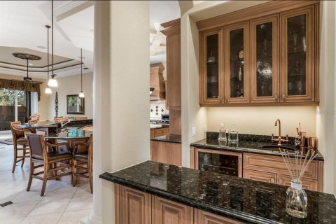 House in Sarasota, Florida 4 bedrooms, 368.17 sq.m. № 1580196 - photo 18