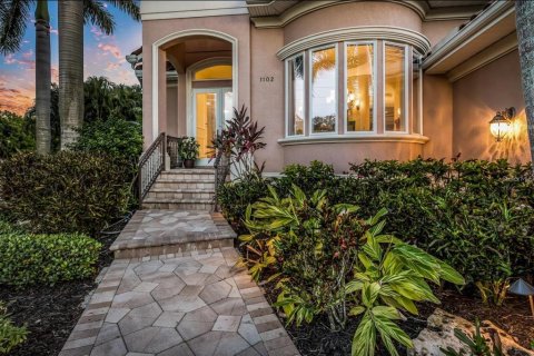 House in Sarasota, Florida 4 bedrooms, 368.17 sq.m. № 1580196 - photo 3