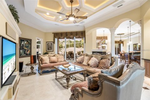 House in Sarasota, Florida 4 bedrooms, 368.17 sq.m. № 1580196 - photo 14